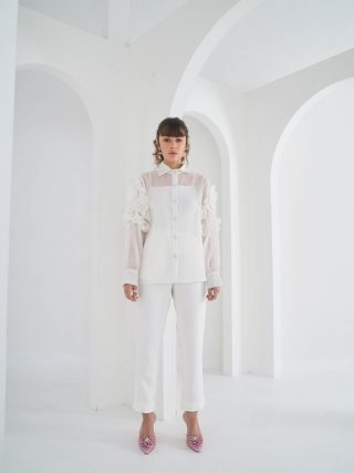 WHITE LYNNA SHIRT