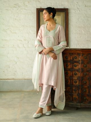 MUDASSAR KURTA SET