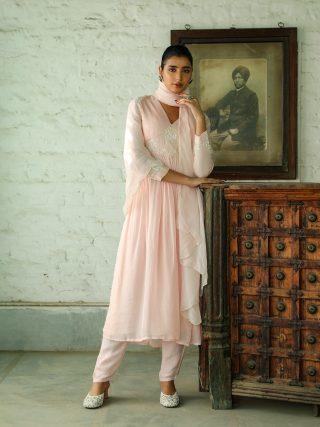 SUFIYAAN KURTA SET